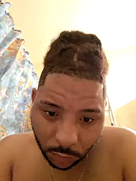 Snapshot of Dj-yefri-pauta chatting on 11/24/25, 05:07 Dj-yefri-pauta online show from 11/24/25, 05:07