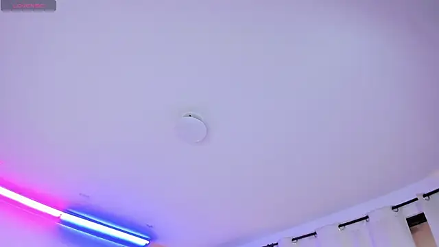 EmmaCrush online show from 02/19/25, 08:20