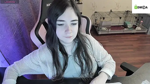 Crazy forest fairy online show from 12/21/24, 03:03