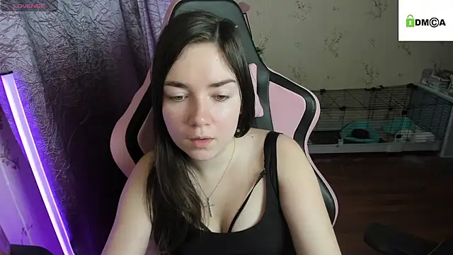 Crazy forest fairy online show from 10/17/25, 04:59