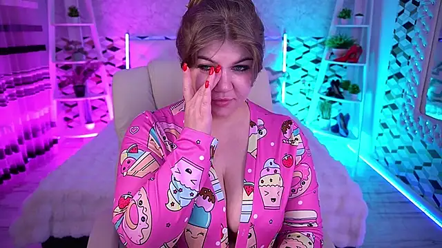 Snapshot of GabbieJay chatting on 05/15/26, 01:18 GabbieJay online show from 05/15/26, 01:18