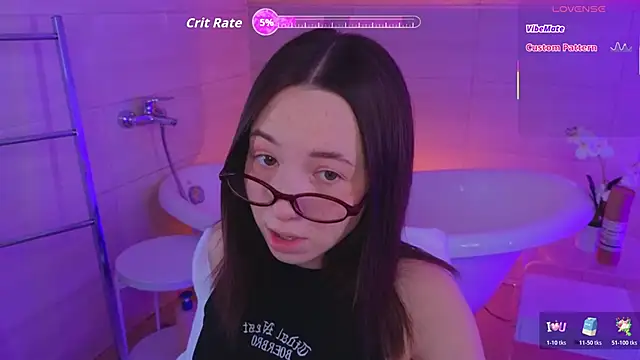 Hayle Hill online show from 11/27/25, 04:03