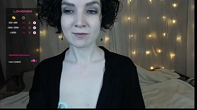 TinaWince online show from 01/04/25, 04:55