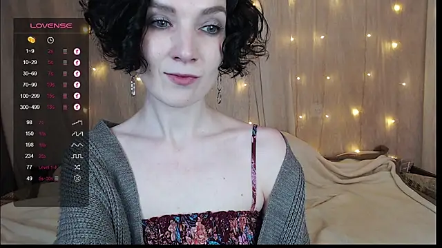 TinaWince online show from 01/10/25, 08:07