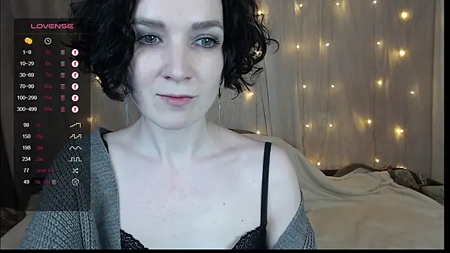 TinaWince online show from 01/11/25, 08:00