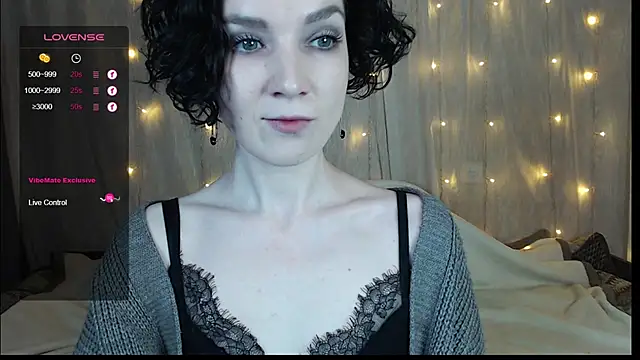 TinaWince online show from 01/15/25, 04:57