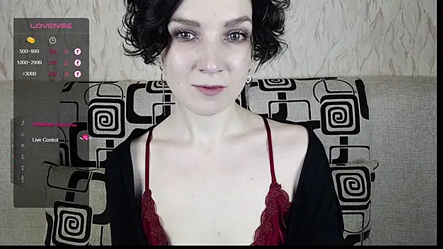 TinaWince online show from 03/01/25, 05:52