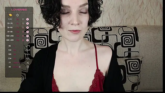 TinaWince online show from 03/21/25, 06:05