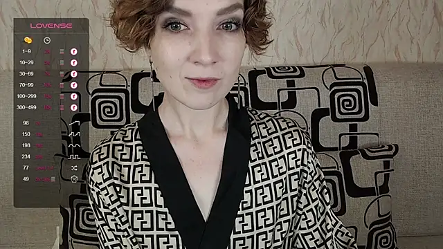 TinaWince online show from 10/24/25, 04:53