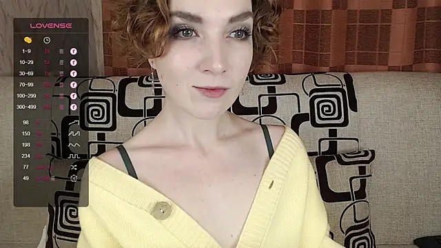 TinaWince online show from 11/22/25, 04:55