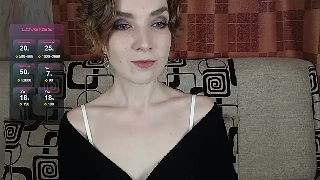 TinaWince online show from 04/03/26, 04:54