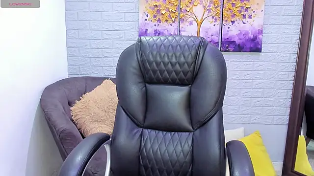  alaiasmile  online show from 09/27/25, 07:19