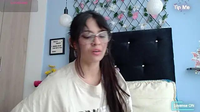 evatits 1 online show from 02/20/25, 12:25