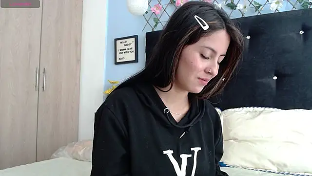 evatits 1 online show from 02/10/26, 02:10