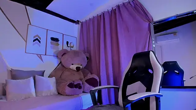 maye wells online show from 01/21/25, 08:32