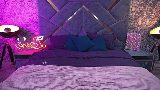 ArianaDarkk online show from 09/26/25, 07:51