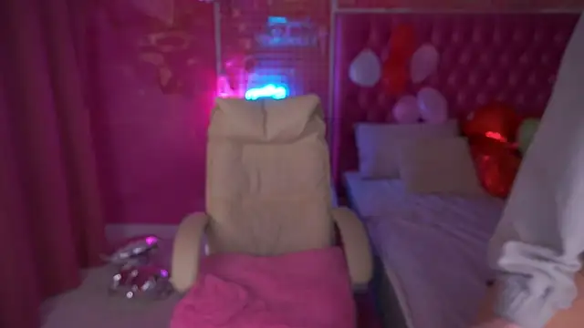 ArianaDarkk online show from 02/15/26, 06:15