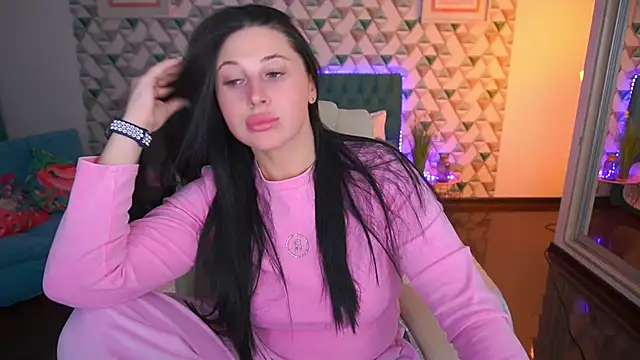 Snapshot of ArianaDarkk chatting on 04/26/26, 05:43 ArianaDarkk online show from 04/26/26, 05:43