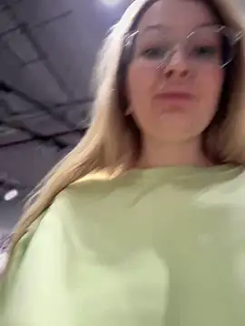 Teya moon  online show from 01/31/25, 11:24