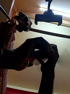 Snapshot of SEXYBOYBIGCOOCK chatting on 10/13/25, 08:20 SEXYBOYBIGCOOCK online show from 10/13/25, 08:20