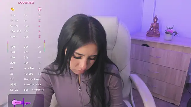 Chanttall  online show from 12/03/25, 03:47