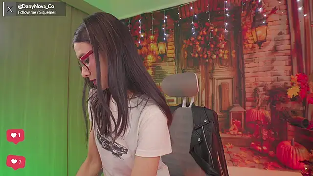 DanyNova Co online show from 10/28/25, 09:06