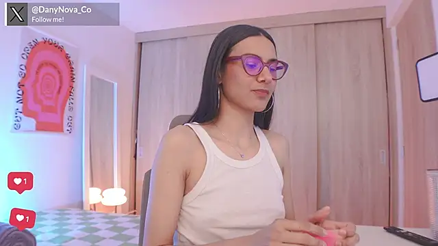 DanyNova Co online show from 04/10/26, 09:08