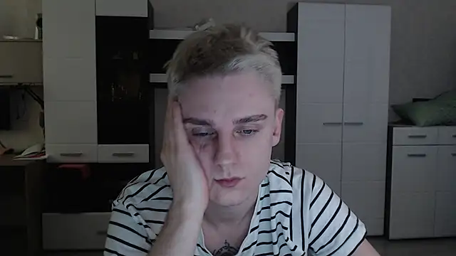 angryzan online show from 02/21/25, 04:29