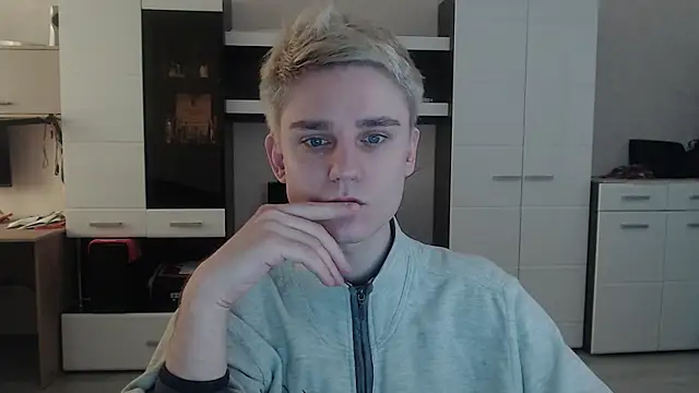 angryzan online show from 03/19/25, 04:14