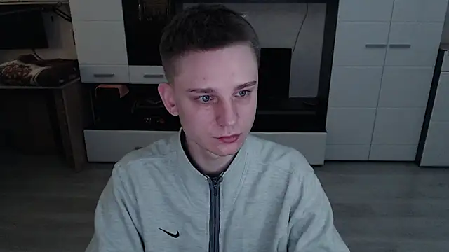 angryzan online show from 10/15/25, 05:18