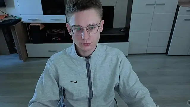 angryzan online show from 11/20/25, 05:51