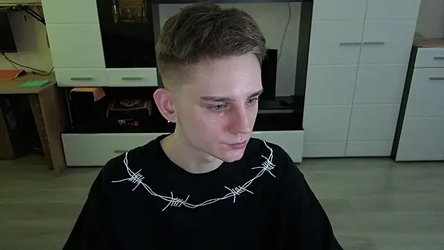 angryzan online show from 02/18/26, 06:42