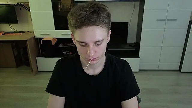 angryzan online show from 03/17/26, 09:01