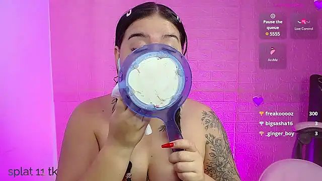  hooly online show from 02/04/25, 04:50