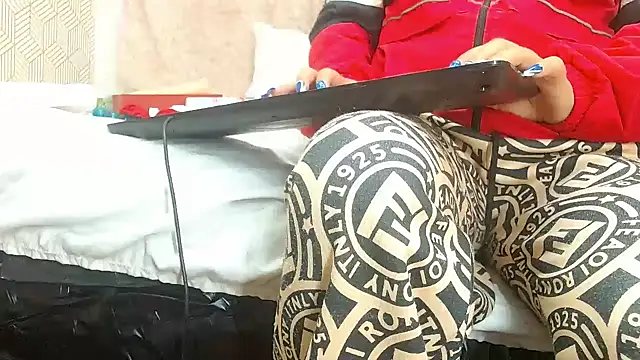 Snapshot of hairy_pussywet chatting on 01/13/25, 03:26 hairy pussywet online show from 01/13/25, 03:26