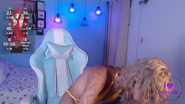 Peggy Funn online show from 12/21/24, 01:58