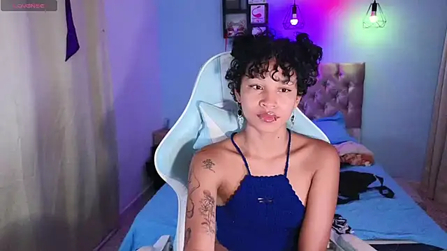 Peggy Funn online show from 03/12/25, 02:09