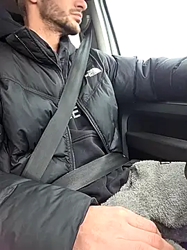 Zeefy online show from 02/06/26, 08:29