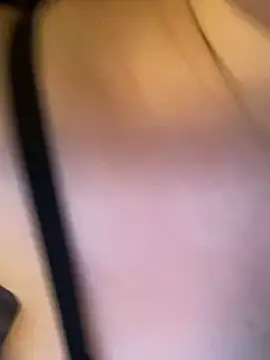 Snapshot of Mickey_Shelly chatting on 12/19/25, 10:55 Mickey Shelly online show from 12/19/25, 10:55