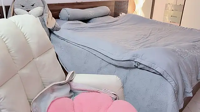  Ely  online show from 01/06/26, 03:38