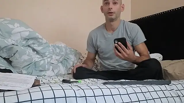 hailzeffn online show from 10/02/25, 04:58