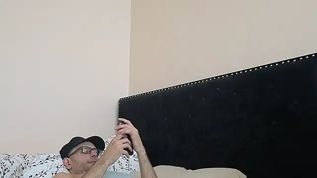 hailzeffn online show from 10/03/25, 05:10