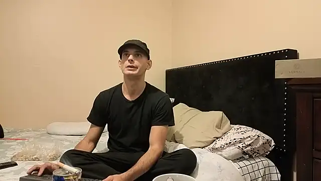 hailzeffn online show from 10/18/25, 03:31