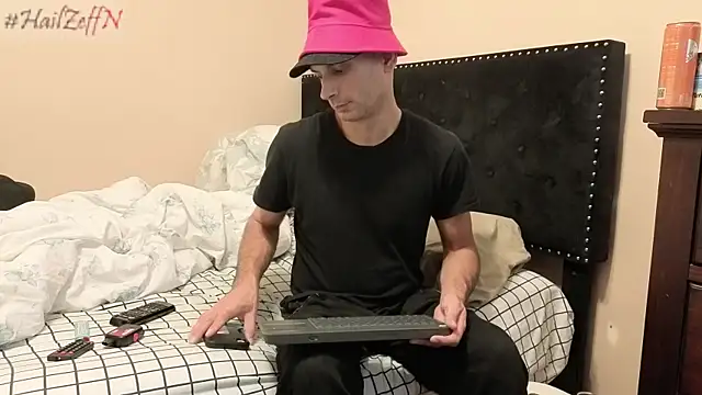 hailzeffn online show from 10/19/25, 04:51