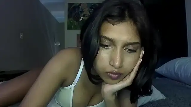 Snapshot of kawaiibabypie1 chatting on 12/05/24, 12:11 kawaiibabypie1 online show from 12/05/24, 12:11