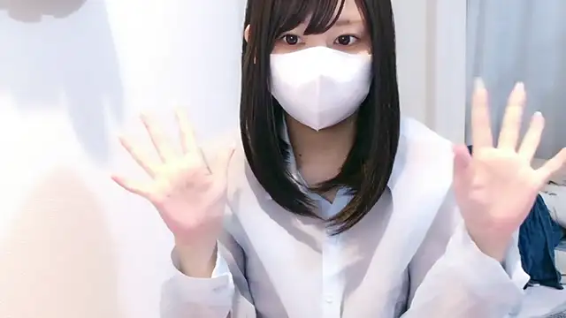Snapshot of YUTSU_KI chatting on 05/25/26, 11:16 YUTSU KI online show from 05/25/26, 11:16