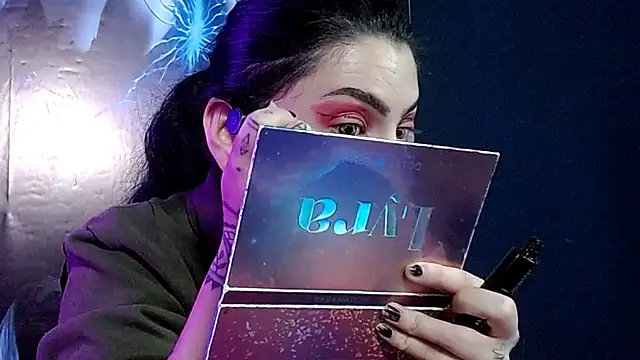 Snapshot of sophy_rock chatting on 03/02/26, 02:02 sophy rock online show from 03/02/26, 02:02