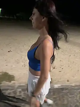 therealbeverlycious online show from 12/29/24, 08:37