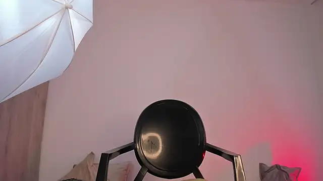  miamadison online show from 02/20/25, 11:53