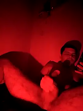 Snapshot of juanalge26 chatting on 02/12/26, 04:29 juanalge26 online show from 02/12/26, 04:29